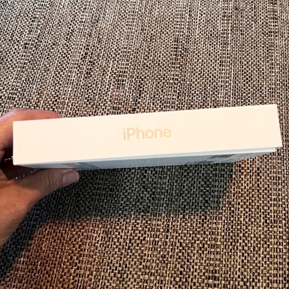 Iphone 13 Box with Apple sticker and Sim card tool, Apple iPhone 13 Box - Picture 5 of 9